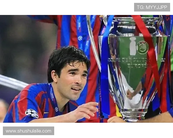 巴萨加速补强防线德科会晤经纪人锁定本菲卡19岁新星奥利维拉