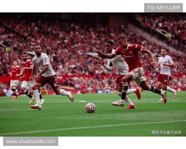 里斯詹姆斯盛赞拜仁实力强劲誓言携手球队再度冲击欧冠冠军荣耀